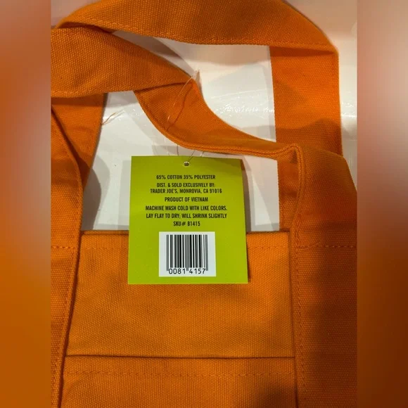 Trader Joe’s Limited Edition Trick or Treat Orange & Black Mini Tote - NWT!!! - Picture 3 of 4